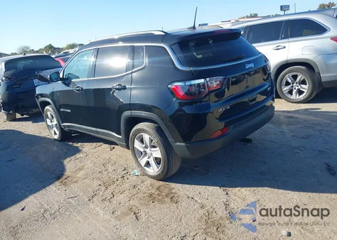 2022 Jeep Compass Latitude 4X4 from USA, damaged, VIN 3C4NJDBBXNT231443